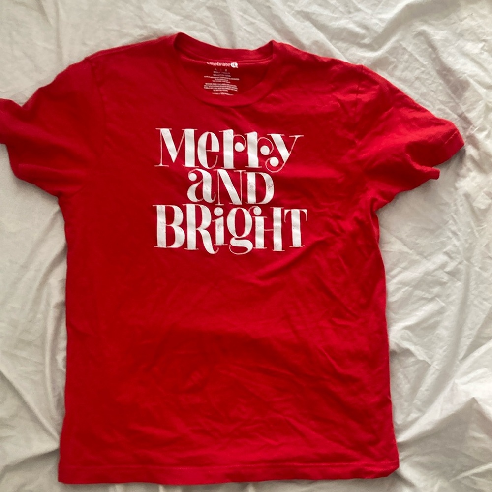 “Merry and Bright” Christmas T-Shirt.  Adult Large.  Pre-Owned.